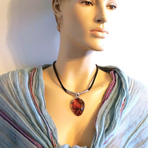 Big AMBER PENDANT With Black Leather Cord Set In 925 Silver Artisan Made Gift - Picture 13 of 15